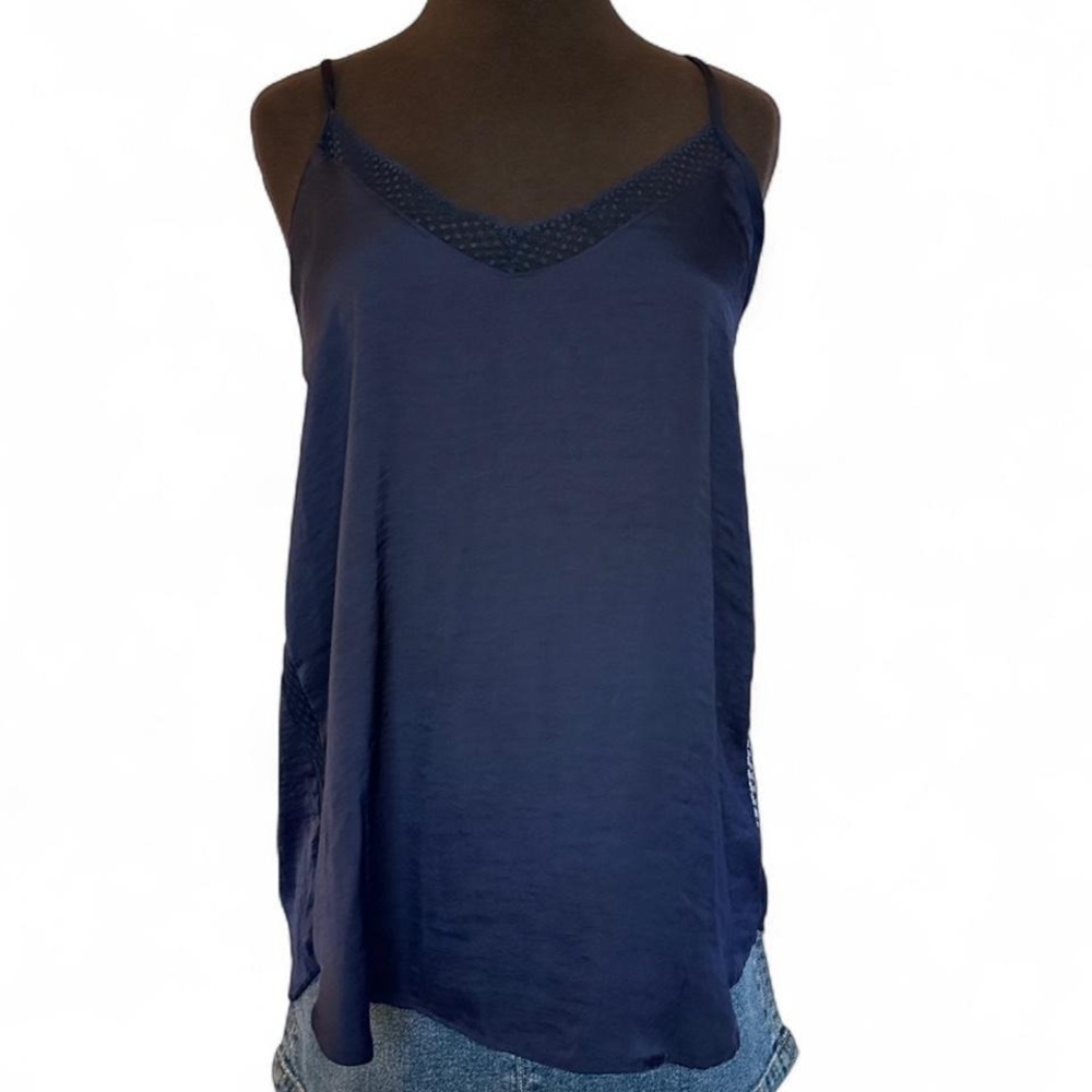 Lace cami - Picture 2 of 5
